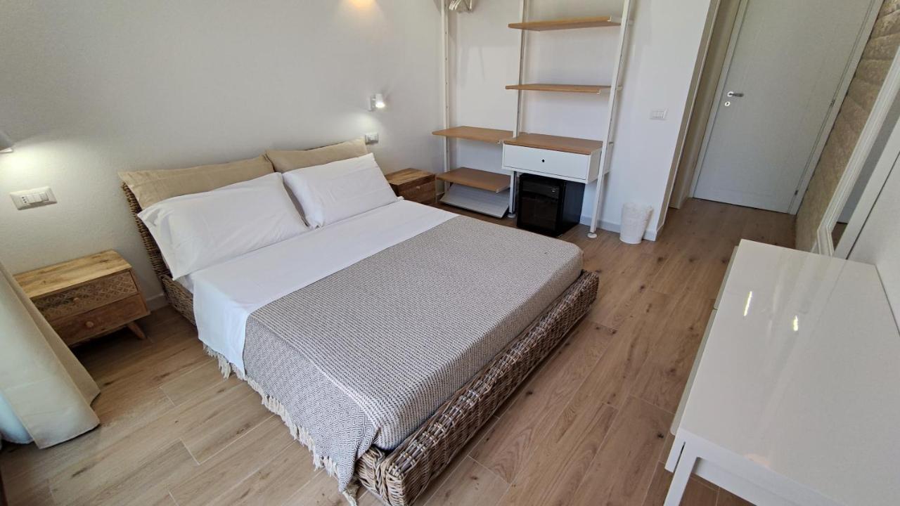 B&B Va' Pensiero Villasimius Extérieur photo