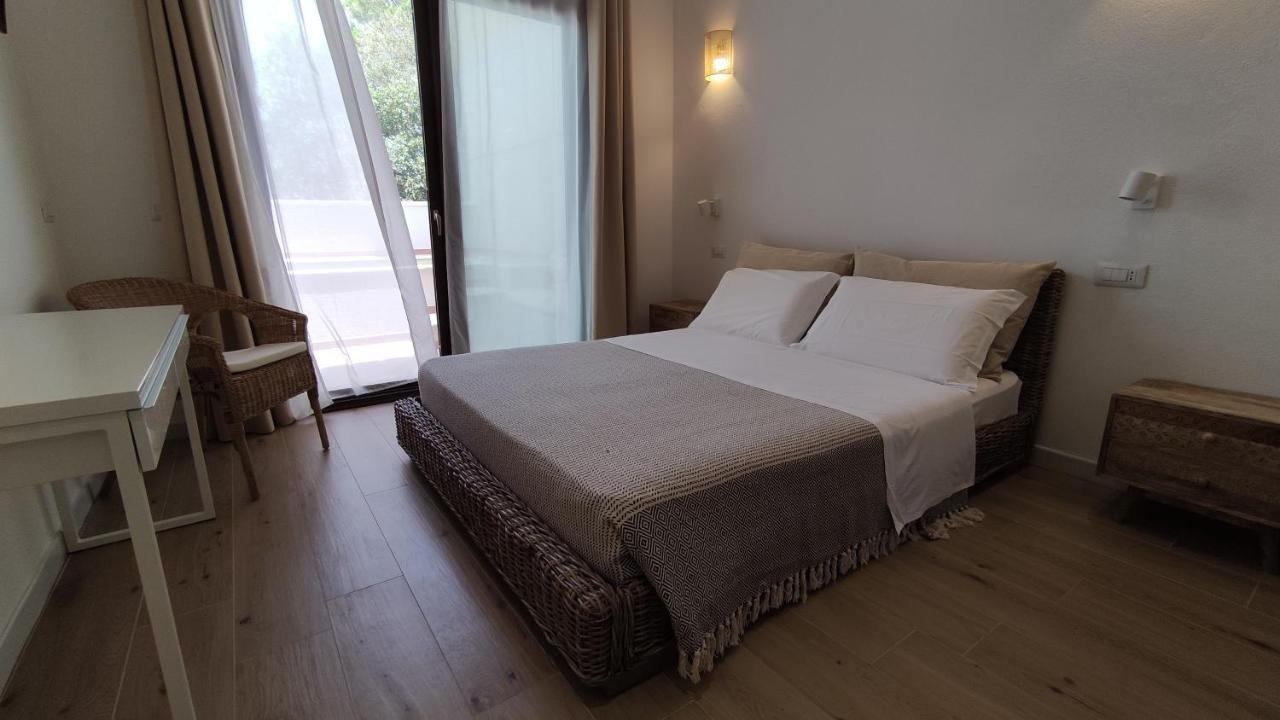 B&B Va' Pensiero Villasimius Extérieur photo